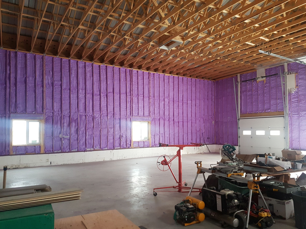 Closed Cell vs Open Cell Spray Foam